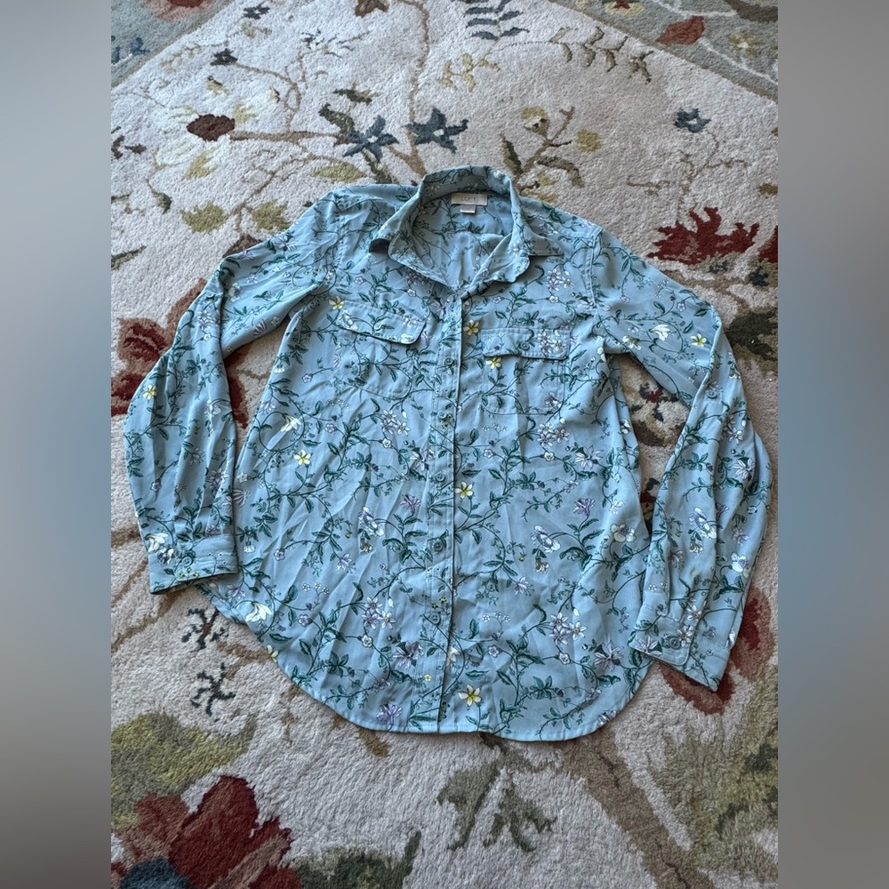 LOFT Light Blue Floral Women’s Shirt Button Up XS